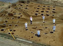 掘立柱建物跡