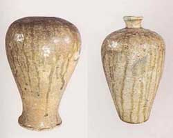 蔵骨器